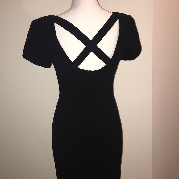 LBD - Picture 3 of 5